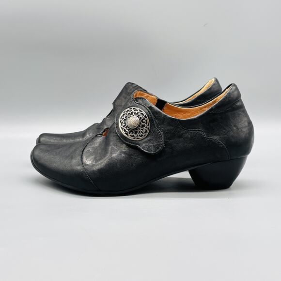 Think Shoes Womens 7 Black Leather Mary Jane Pumps Low Heel Slip On Walking - Picture 4 of 11